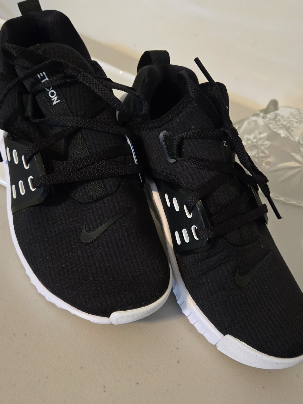 Nike Free Metcon 2 Black White Kids Training Shoes Size 6Y